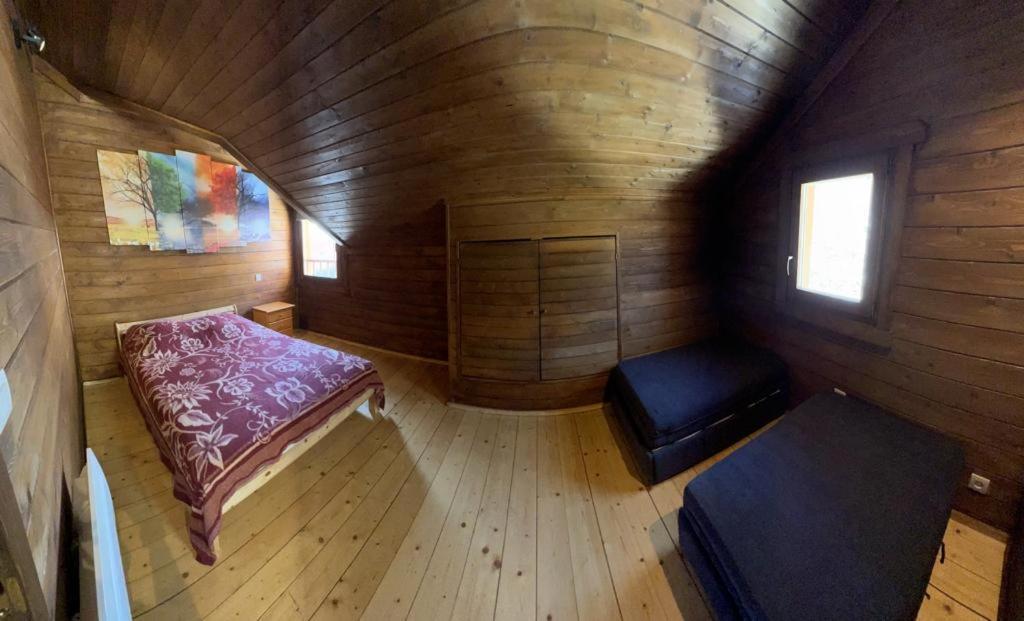 Chalet 6A Dans Les Pyrenees Proche D'Andorre LʼHospitalet-près-lʼAndorre Bagian luar foto
