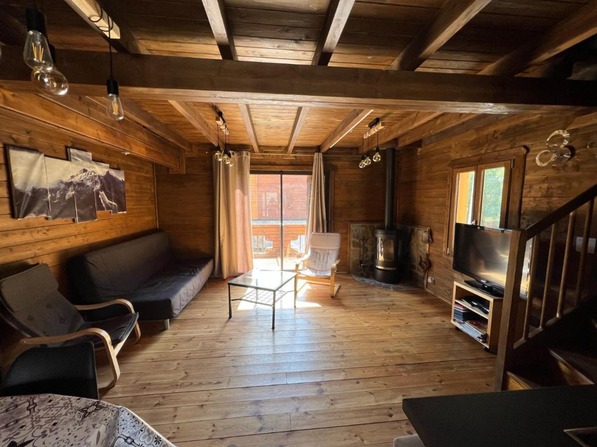 Chalet 6A Dans Les Pyrenees Proche D'Andorre LʼHospitalet-près-lʼAndorre Bagian luar foto